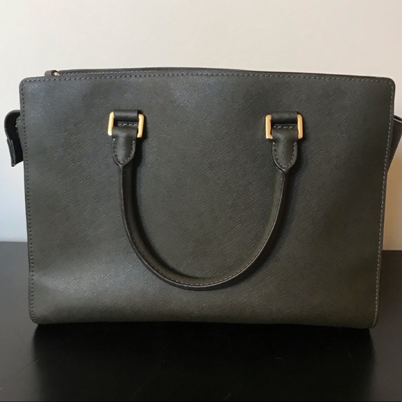 Micheal Kors Selma Bag - Picture 4 of 8